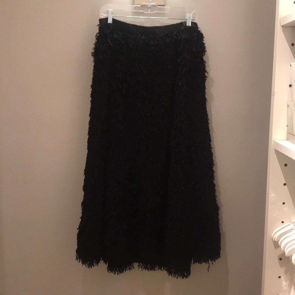 Black textured skirt